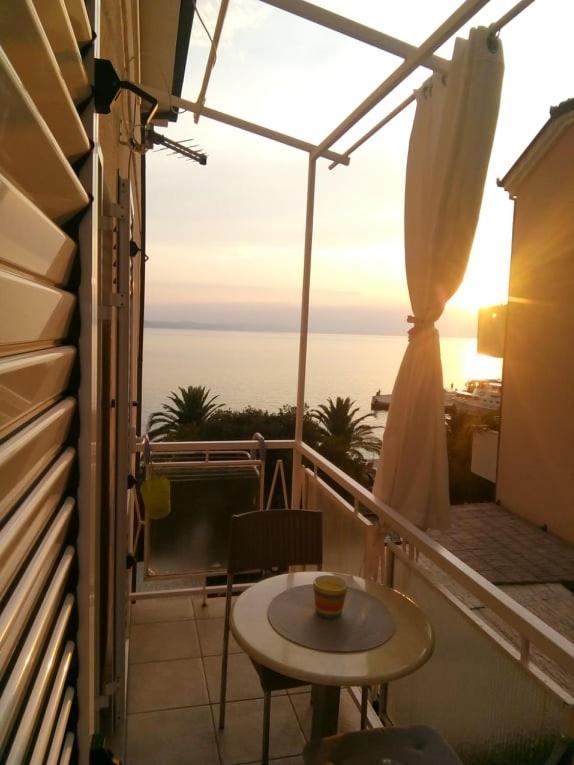 Apartments And Rooms Niksa Podgora Luaran gambar