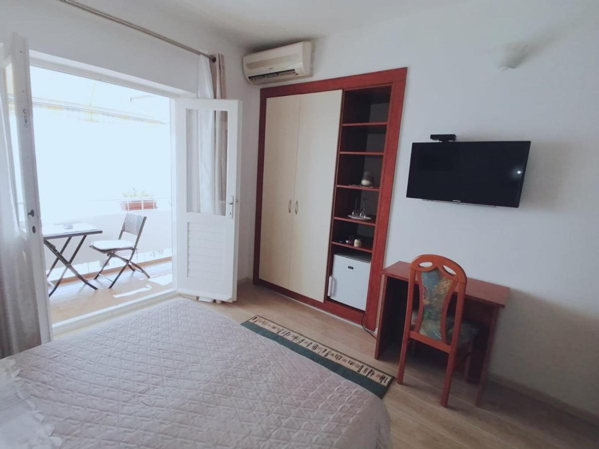 Apartments And Rooms Niksa Podgora Luaran gambar