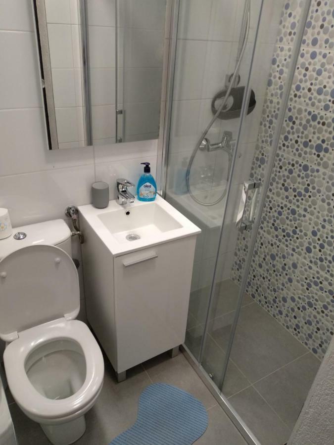 Apartments And Rooms Niksa Podgora Luaran gambar