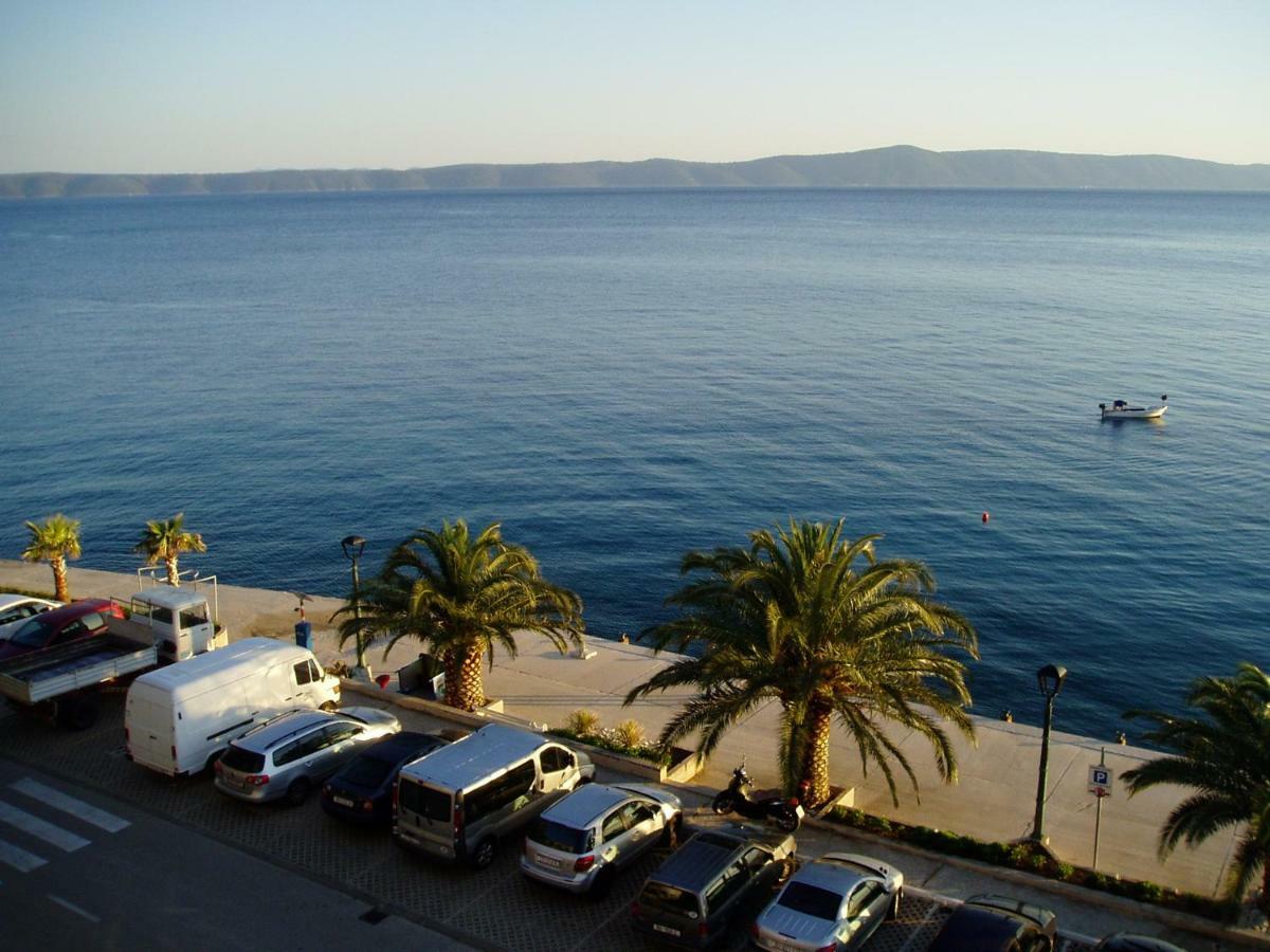 Apartments And Rooms Niksa Podgora Luaran gambar