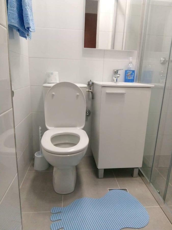 Apartments And Rooms Niksa Podgora Luaran gambar