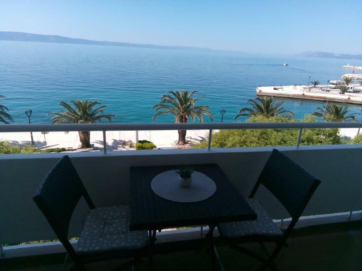 Apartments And Rooms Niksa Podgora Luaran gambar